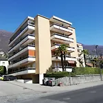 Minusio, Casa Gottardo - Nahe Zentrum Locarno Und Maggiore, Mit Balkon Und Parkplatz *