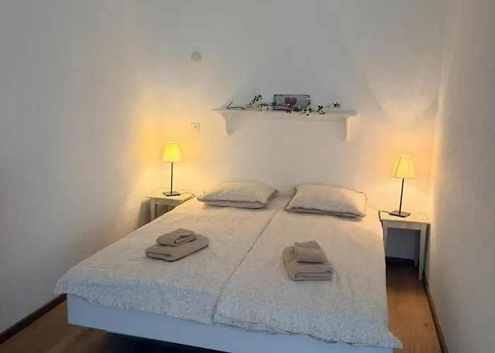 Minusio, Casa Gottardo - Nahe Zentrum Locarno Und Maggiore, Mit Balkon Und Parkplatz Apartament *