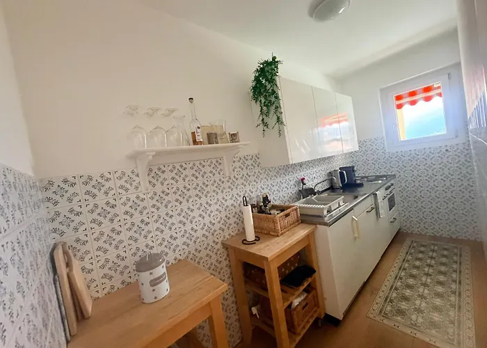 Minusio, Casa Gottardo - Nahe Zentrum Locarno Und Maggiore, Mit Balkon Und Parkplatz * Minusio